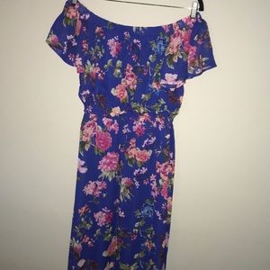 Flowery maxi dress